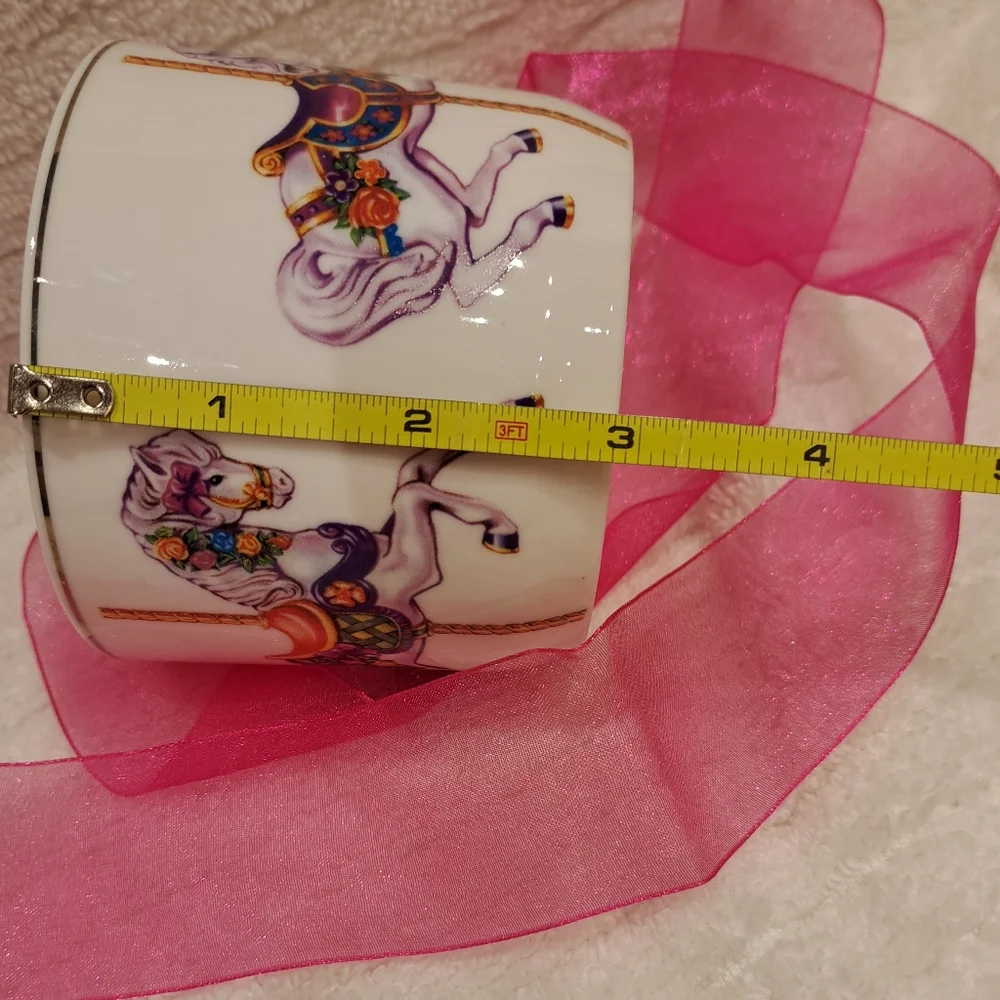 Ceramic Carousel Horse Cup & Saucer - Picture 10 of 11